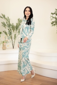 Dayang Cardigan Kurung in Seafoam
